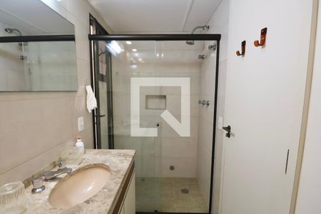 Apartamento para alugar com 100m², 3 quartos e 1 vaga Apartamento para alugar com 100m², 3 quartos e 1 vagaBanheiro Social