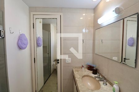 Apartamento para alugar com 100m², 3 quartos e 1 vaga Apartamento para alugar com 100m², 3 quartos e 1 vagaBanheiro Suíte