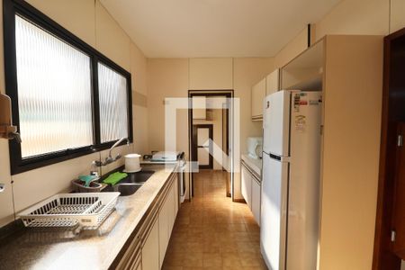 Apartamento para alugar com 100m², 3 quartos e 1 vaga Apartamento para alugar com 100m², 3 quartos e 1 vagaCozinha