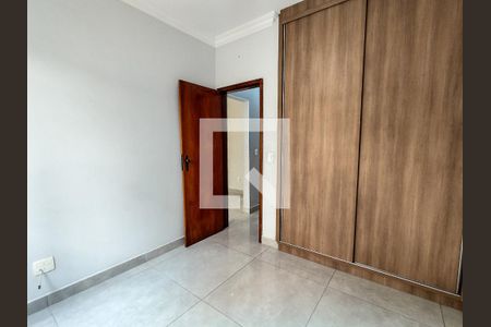 Quarto  de apartamento à venda com 2 quartos, 79m² em Palmares, Belo Horizonte