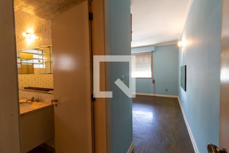 Casa à venda com 226m², 4 quartos e 2 vagas Casa à venda com 226m², 4 quartos e 2 vagasSuíte 2