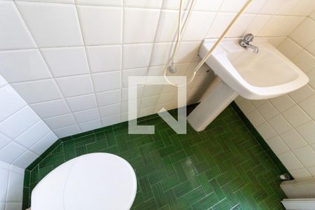 Casa à venda com 226m², 4 quartos e 2 vagas Casa à venda com 226m², 4 quartos e 2 vagasBanheiro da Suite Externa