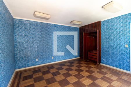 Casa à venda com 226m², 4 quartos e 2 vagas Casa à venda com 226m², 4 quartos e 2 vagasSuite Externa