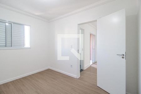 Quarto 2 de apartamento para alugar com 2 quartos, 52m² em Jardim Pilar, Mauá