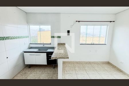 Sala - Cozinha de apartamento para alugar com 2 quartos, 65m² em Parque São Vicente, Santo André