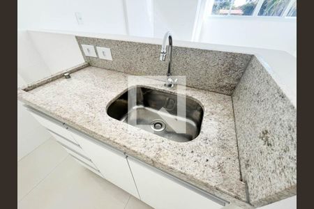 Sala / Cozinha de apartamento para alugar com 1 quarto, 43m² em Asa Norte, Brasília