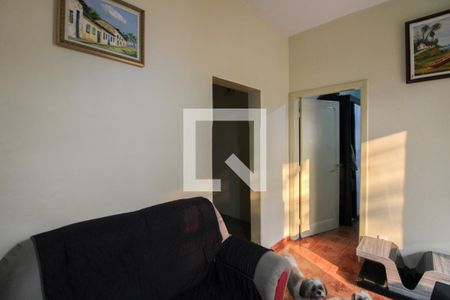 Sala de casa à venda com 3 quartos, 360m² em Santa Branca, Belo Horizonte