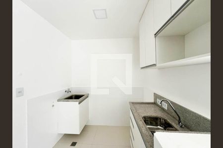 Cozinha de apartamento para alugar com 1 quarto, 80m² em Asa Norte, Brasília