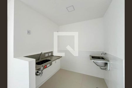 Sala / Cozinha de apartamento para alugar com 1 quarto, 87m² em Asa Norte, Brasília