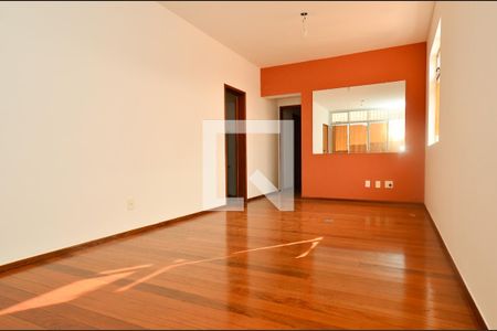 Sala de estar de apartamento para alugar com 4 quartos, 120m² em Santo Antônio, Belo Horizonte