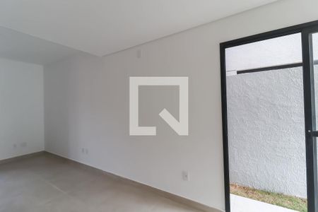 Sala de casa para alugar com 2 quartos, 90m² em Jardim Carolina, Jundiaí