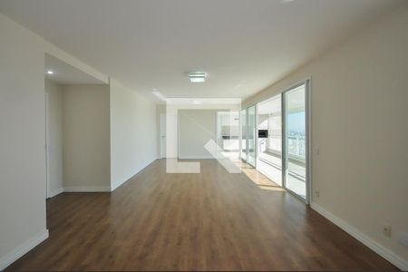 Sala de apartamento para alugar com 3 quartos, 177m² em Jardim Monte Kemel, São Paulo