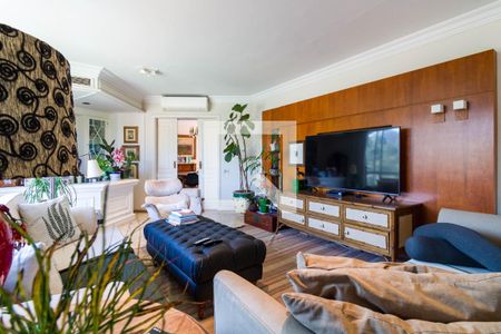 Sala de apartamento à venda com 4 quartos, 251m² em Real Parque, São Paulo