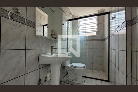 Banheiro de apartamento à venda com 3 quartos, 71m² em Vila Guiomar, Santo André