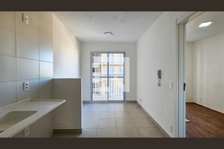 Sala/Cozinha de apartamento à venda com 1 quarto, 31m² em Socorro, São Paulo