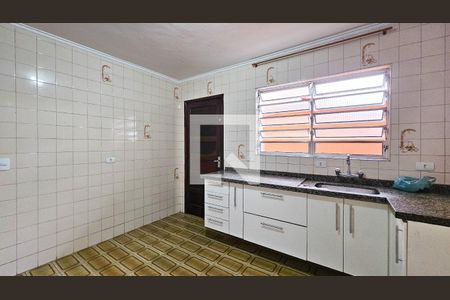 Cozinha de casa para alugar com 3 quartos, 235m² em Vila California(zona Sul), São Paulo