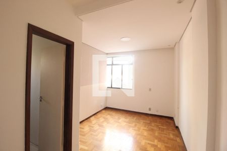 Quarto  de apartamento à venda com 3 quartos, 160m² em Cruzeiro, Belo Horizonte