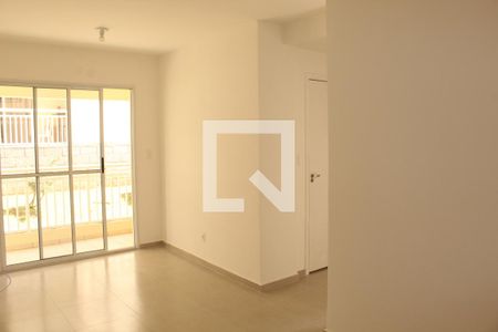 Sala de apartamento para alugar com 2 quartos, 58m² em Jardim Rio das Pedras, Cotia