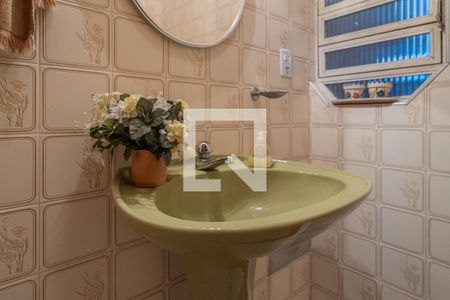 Lavabo de casa para alugar com 4 quartos, 230m² em Pedra Redonda, Porto Alegre