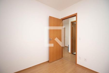 Quarto 1 de apartamento para alugar com 2 quartos, 40m² em Samambaia Sul (samambaia), Brasília