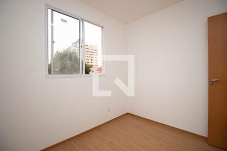 Quarto 1 de apartamento para alugar com 2 quartos, 40m² em Samambaia Sul (samambaia), Brasília