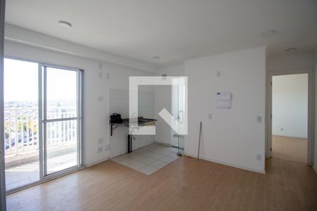 Sala de apartamento para alugar com 1 quarto, 39m² em Jardim das Oliveiras, São Paulo