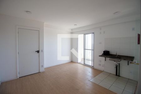 Sala de apartamento para alugar com 1 quarto, 39m² em Jardim das Oliveiras, São Paulo