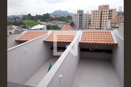 Casa à venda com 3 quartos, 210m² em Vila Mangalot, São Paulo