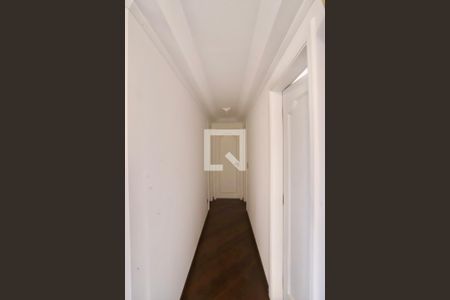 Corredor de apartamento à venda com 3 quartos, 128m² em Vila Regente Feijó, São Paulo