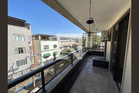 Varanda de apartamento para alugar com 2 quartos, 180m² em Vila da Penha, Rio de Janeiro