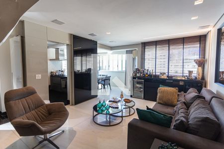 Sala 1 de apartamento para alugar com 2 quartos, 106m² em Santo Agostinho, Belo Horizonte