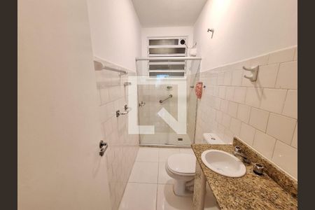 Banheiro  de apartamento à venda com 1 quarto, 60m² em Botafogo, Rio de Janeiro