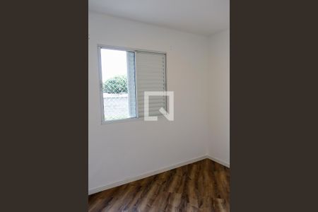 Quarto 2 de apartamento para alugar com 2 quartos, 46m² em Padroeira, Osasco