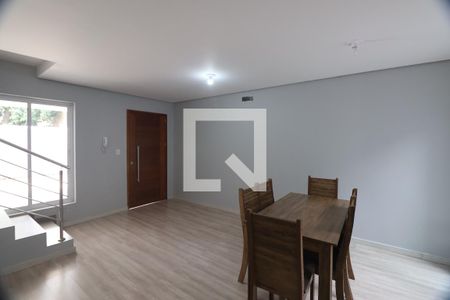 Sala de casa de condomínio para alugar com 3 quartos, 108m² em Igara, Canoas