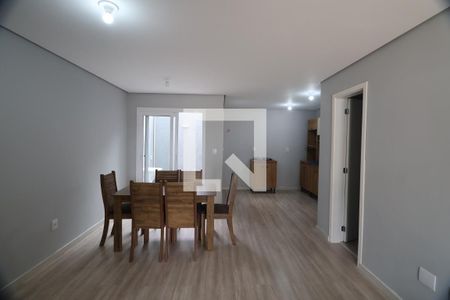 Sala de casa de condomínio para alugar com 3 quartos, 108m² em Igara, Canoas