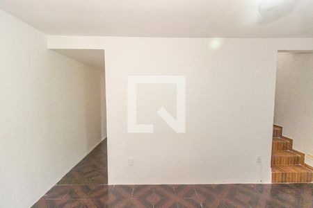 Sala de casa para alugar com 3 quartos, 220m² em Irajá, Rio de Janeiro