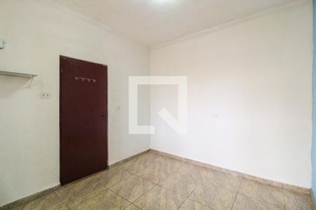 Quarto 1 de casa para alugar com 2 quartos, 90m² em Vila Carmosina, São Paulo