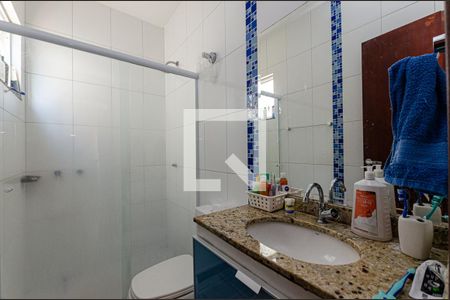 Casa à venda com 70m², 2 quartos e 1 vaga Casa à venda com 70m², 2 quartos e 1 vagaBanheiro