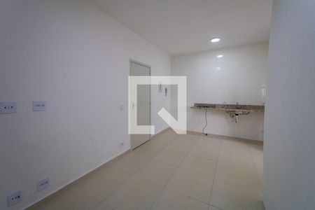 Sala/Cozinha de apartamento à venda com 1 quarto, 38m² em Vila Anadir, São Paulo