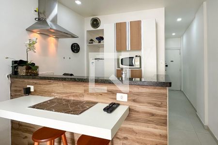 Cozinha de apartamento à venda com 1 quarto, 34m² em Copacabana, Rio de Janeiro