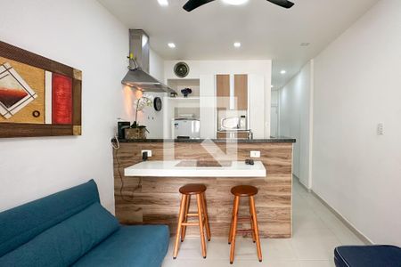 Sala de apartamento à venda com 1 quarto, 34m² em Copacabana, Rio de Janeiro