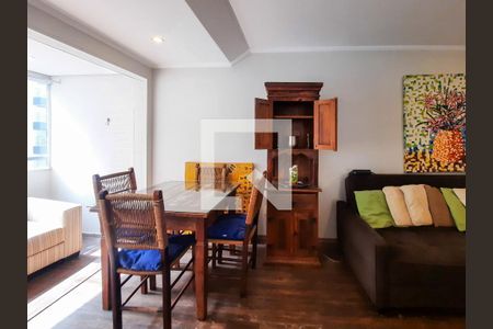 Sala de apartamento para alugar com 2 quartos, 55m² em Indianópolis, São Paulo