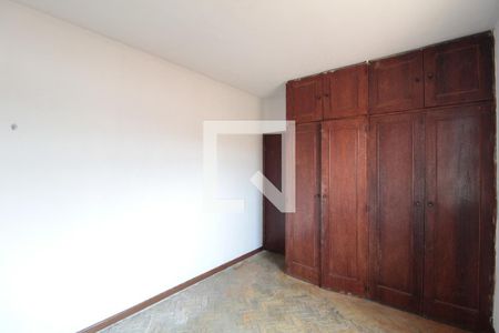 Suite de casa para alugar com 2 quartos, 180m² em Glória, Belo Horizonte