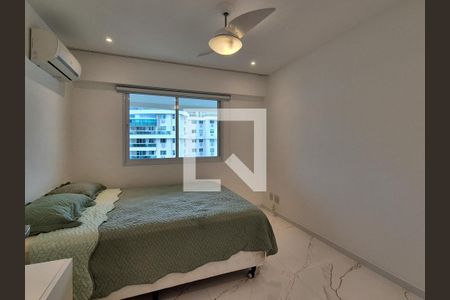 Quarto de apartamento para alugar com 2 quartos, 120m² em Barra da Tijuca, Rio de Janeiro