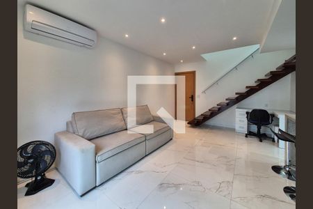 Sala de apartamento para alugar com 2 quartos, 120m² em Barra da Tijuca, Rio de Janeiro