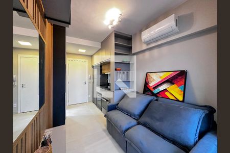 Sala de apartamento para alugar com 1 quarto, 28m² em Jardim das Acácias, São Paulo