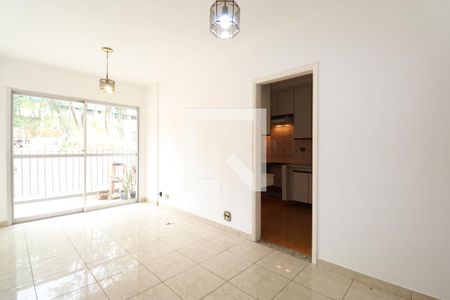 Sala de apartamento à venda com 2 quartos, 60m² em Vila Ipojuca, São Paulo