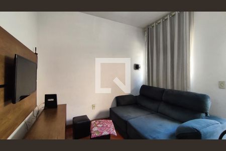 Sala de casa à venda com 2 quartos, 200m² em Jardim Laguna, Contagem