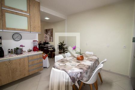 Cozinha de casa à venda com 5 quartos, 170m² em Jardim Peri Peri, São Paulo