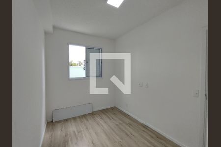 Quarto 2 de apartamento para alugar com 2 quartos, 57m² em Vila São Paulo, Ferraz de Vasconcelos